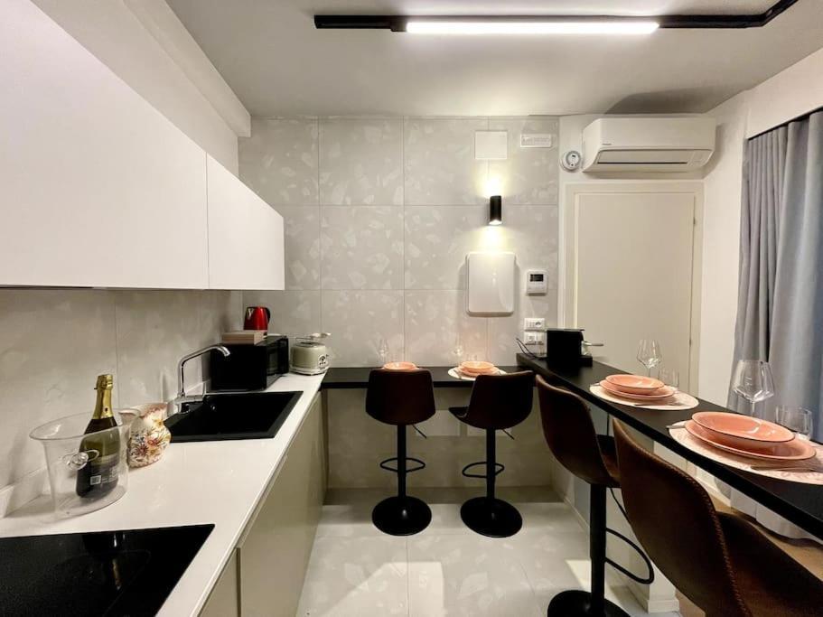 Locatelli Apartments - Patio Living "Cordyline" Padova Exterior photo